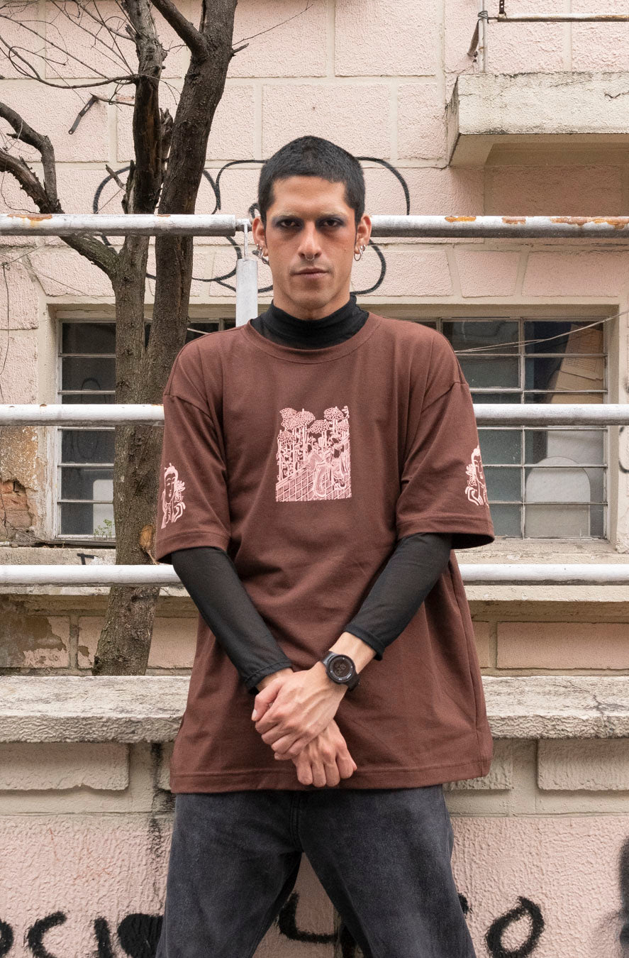Camiseta Cultivando Crisantemos